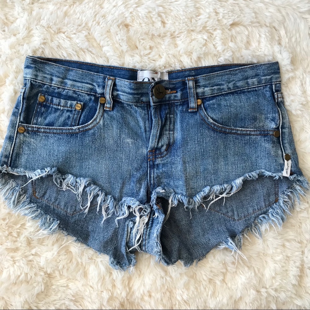 One Teaspoon Denim Bonitas Shorts 25